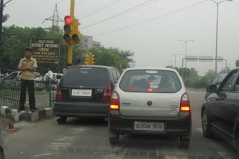 India, verkeersovertreding, politie, auto