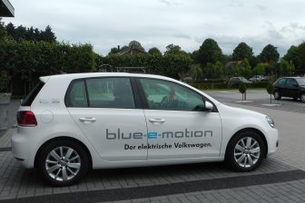 Volkswagen Golf Blue-e-Motion