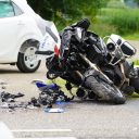 Motoragent gewond door botsing tijdens rijopleiding